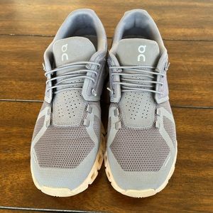 On Running Cloud 5 Running Shoes